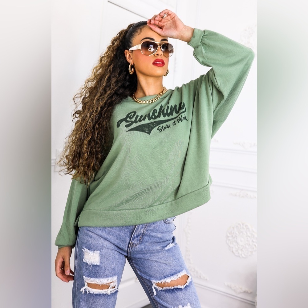 State of Mind Green Sweatshirt - Picture 4 of 5